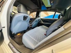BMW i5 eDrive 40L M Sports Package - фото 7
