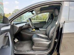 Tesla Model Y 2023 rear-wheel drive version - фото 15