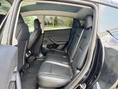Tesla Model Y 2023 rear-wheel drive version - фото 16