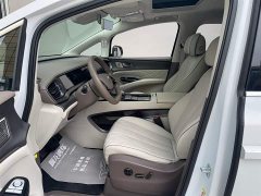 Denza D9 DM-i 970 four-wheel drive flagship - фото 10