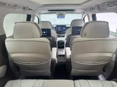 Denza D9 DM-i 970 four-wheel drive flagship - фото 13
