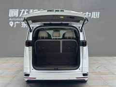 Denza D9 DM-i 970 four-wheel drive flagship - фото 14