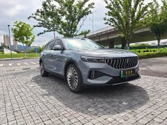 Voyah Lantu FREE four-wheel drive standard extended range exclusive luxury package - фото 2