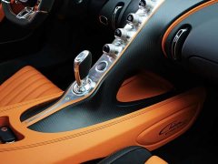 Lynk & Co Chiron 2021 8.0L automatic - фото 16