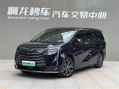 Trumpchi E8 PHEV 150km MAX - фото 1