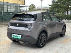 Lynk & Co firefly luminous version - фото 4