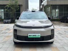 Li Auto Ideal L6 2024 Max - фото 3