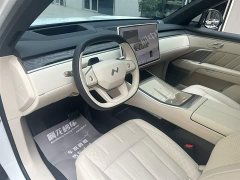 BMW Ledo L90 2025 Ultra six-seater version - фото 17