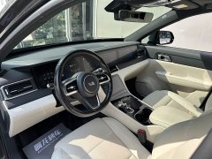 Li Auto ONE 2021 Extended-Range 6-Seater - фото 8