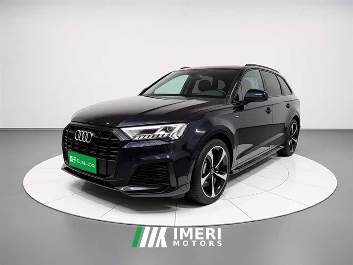 Audi Q7 55 TFSI quattro S line sports version - автомобиль из Китая