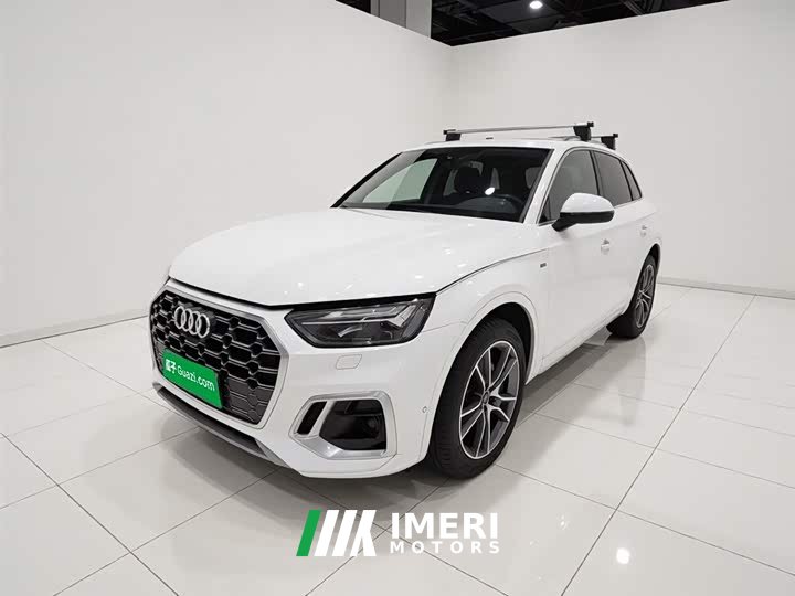Audi Q5L 40T luxury and dynamic - автомобиль из Китая