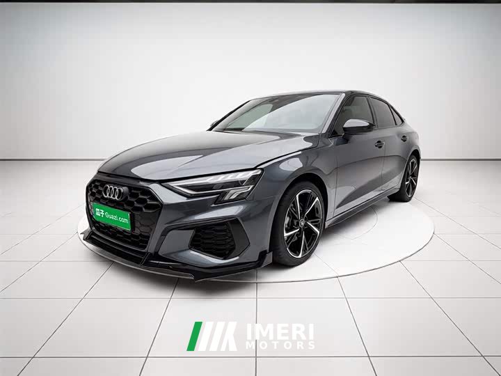 Audi A3 2021 Sportback 35 TFSI stylish and sporty - автомобиль из Китая