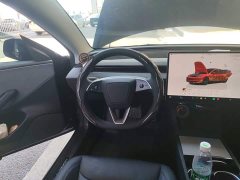Tesla Model 3 2025 facelift, long-range rear-wheel drive version - фото 6