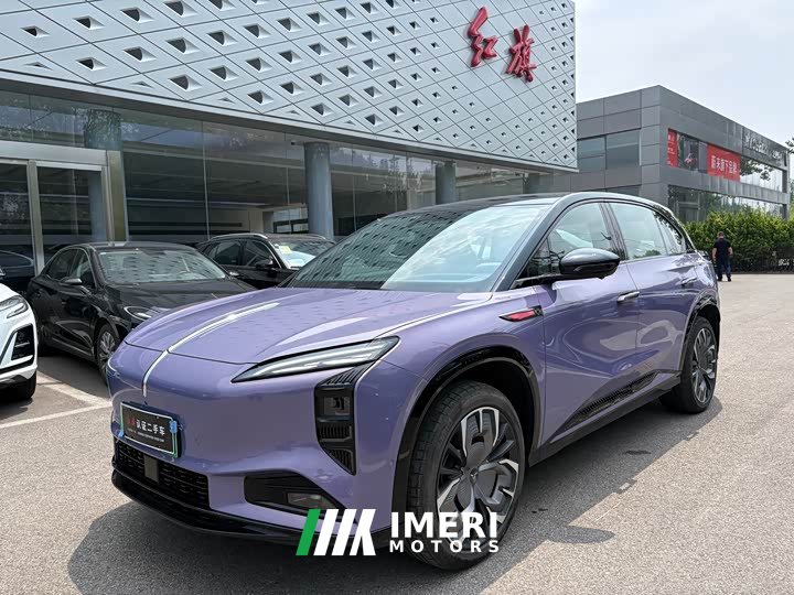Hongqi Tiangong 08 680 Ultra four-wheel drive version - автомобиль из Китая
