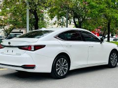 Lexus ES 2022 300h Excellence Edition - фото 4