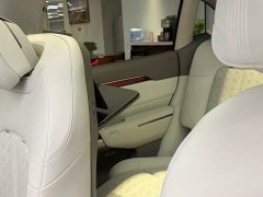 Zeekr 7X 103kWh rear-wheel drive MAX version - фото 7