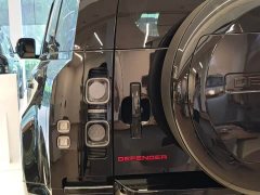 Land Rover Defender 110 5.0T V8 - фото 9