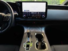 Lexus LM 2023 350h seven-seat elegant version - фото 13