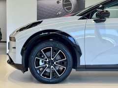 Zeekr X 2025 five-seater long-range version - фото 4