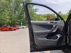 Volkswagen Tiguan L 330TSI automatic two-wheel drive R-Line version - фото 12