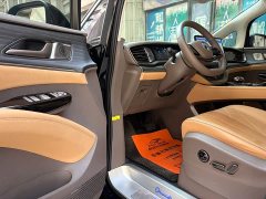 Denza D9 DM-i 970 four-wheel drive flagship - фото 12
