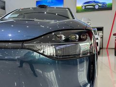 AITO Wenjie M9 extended range Ultra version 52kWh 6-seater version (192-line lidar) - фото 4