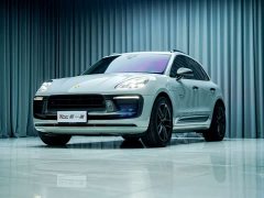 Porsche Macan 2022 Macan T 2.0T - фото 3