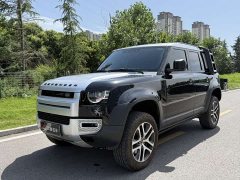 Land Rover Defender 110 P400 Dark Special Edition - фото 1