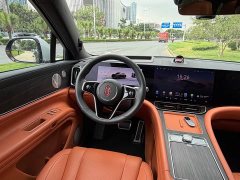 AITO Wenjie M9 extended range Max version 42kWh 6-seater version - фото 17