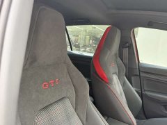 Volkswagen Golf GTI 2021 facelift 380TSI DSG GTI - фото 12