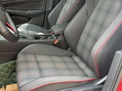 Volkswagen Golf GTI 2021 facelift 380TSI DSG GTI - фото 6