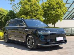 AITO Wenjie M9 2025 extended range Ultra version 52kWh 6-seater version (192-line lidar) - фото 3