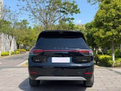 AITO Wenjie M9 2025 extended range Ultra version 52kWh 6-seater version (192-line lidar) - фото 5