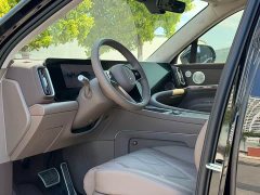 AITO Wenjie M9 2025 extended range Ultra version 52kWh 6-seater version (192-line lidar) - фото 8