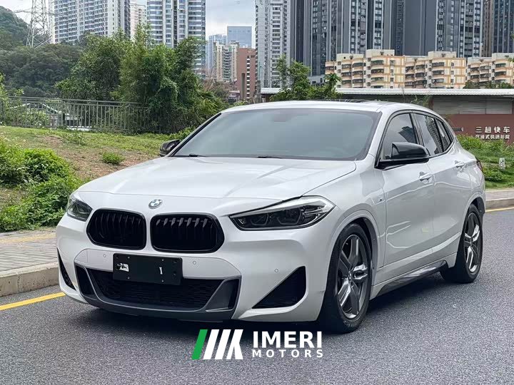 BMW X2 sDrive25i M Sports Package - автомобиль из Китая