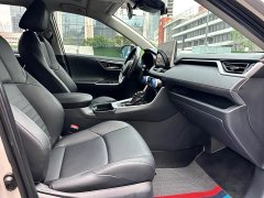 Toyota Wildlander 2.0L CVT 2WD Luxury Edition - фото 8