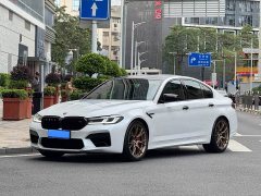 BMW M5 - фото 1