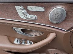 Mercedes-Benz E-Class Three E 300 L Luxury - фото 18