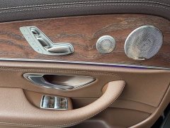 Mercedes-Benz E-Class Three E 300 L Luxury - фото 19