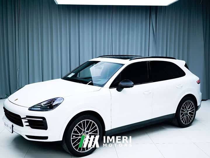 Porsche Cayenne 3.0T Platinum Edition - автомобиль из Китая