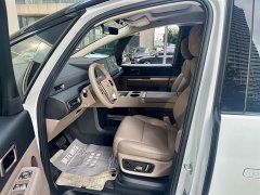 Li Auto Ideal MEGA Home Family Special Edition - фото 8