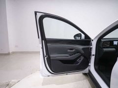 BYD Qin L DM-i Smart Driving Edition 120KM Transcendent Type - фото 13