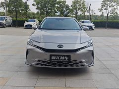 Toyota Camry Hybrid 2.0HG Premium Edition - фото 2