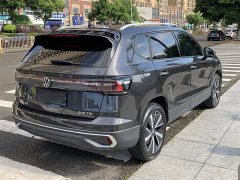 Lynk & Co Tuyue 300TSI 2WD Bright Moon Edition - фото 8