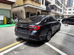 Honda Accord Sharp Hybrid 2.0L Sharp Collar Edition - фото 9