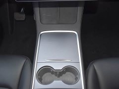 Tesla Model Y long-range all-wheel drive version 3D7 - фото 14