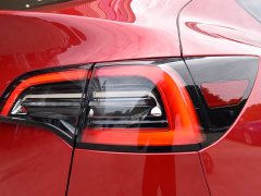 Tesla Model Y long-range all-wheel drive version 3D7 - фото 19
