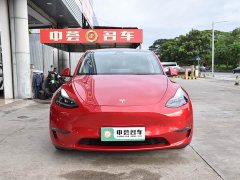 Tesla Model Y long-range all-wheel drive version 3D7 - фото 2
