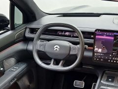 NIO ES8 Six-seater Executive Deluxe Edition - фото 17