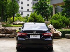 Toyota Camry 2.0G Luxury Edition - фото 7